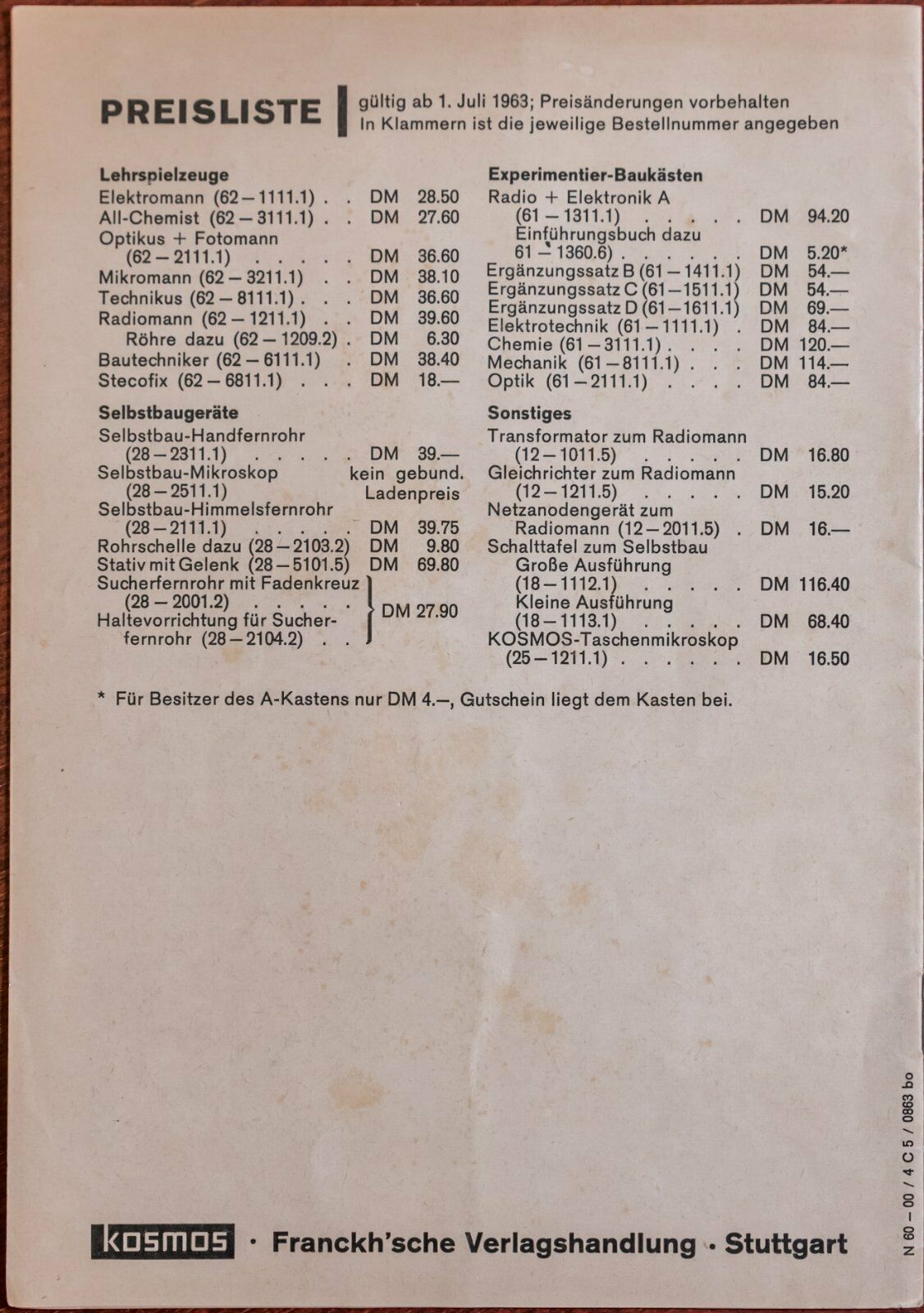 Kosmos Experimentierkästen farbiger Prospekt von 1963 Bild 2 grosse und kleine Schalttafel.JPG