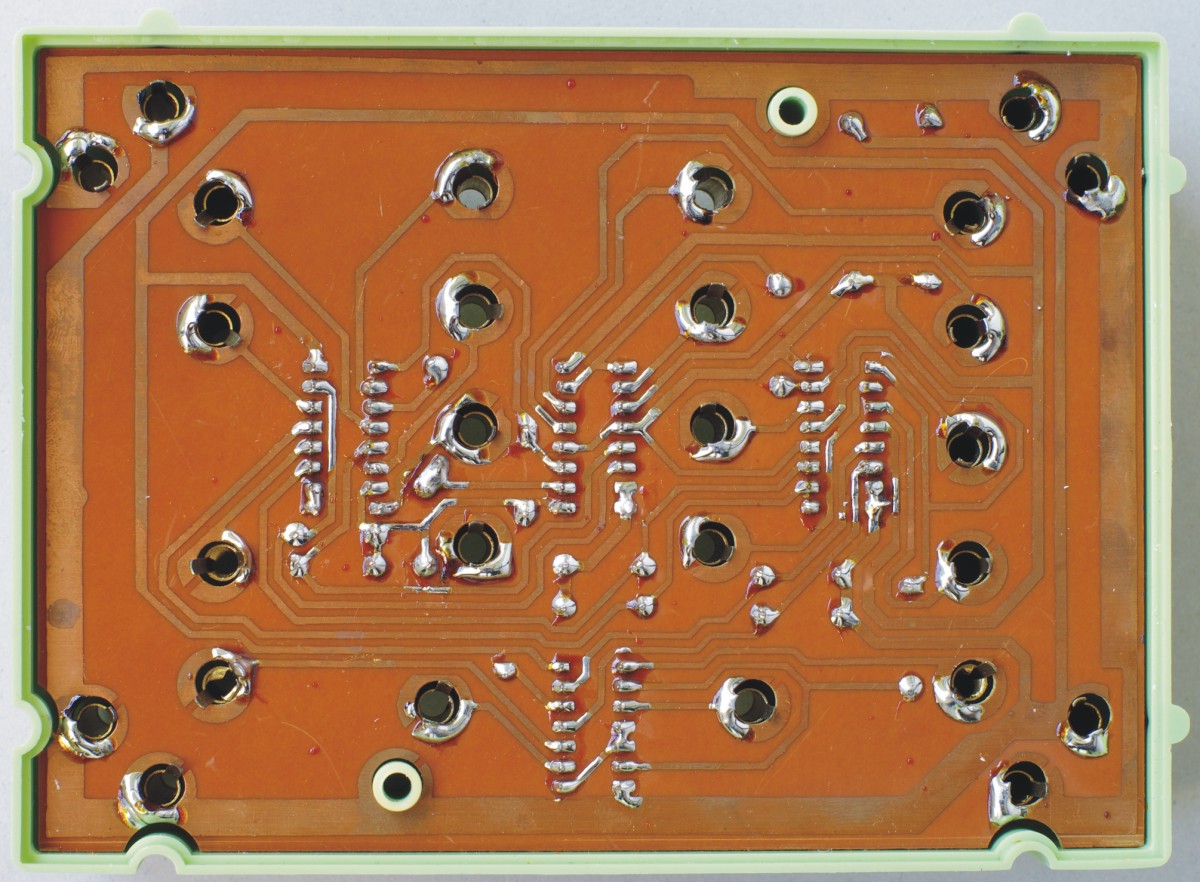 CL1605F04.jpg